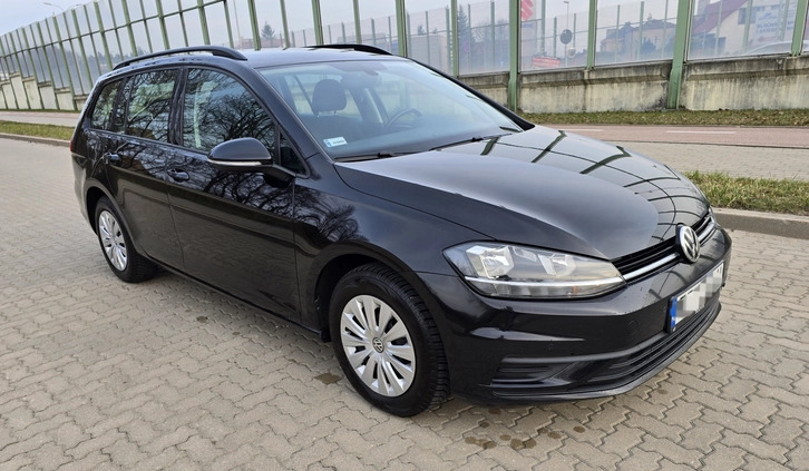 Volkswagen Golf cena 53997 przebieg: 167831, rok produkcji 2020 z Białystok małe 529